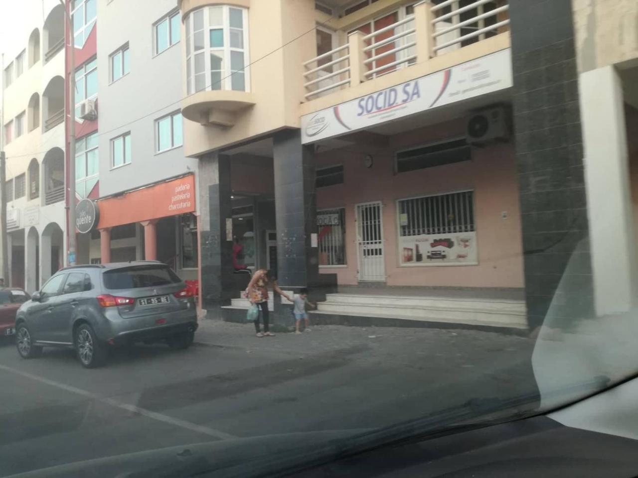 Droom Appartement Praia Luaran gambar